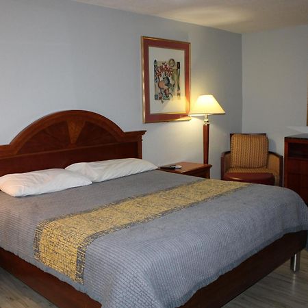 APM Inn&Suites Martinsburg Eksteriør bilde